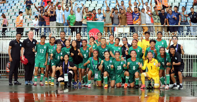 February 4 2025/women-20250702213544.jpg